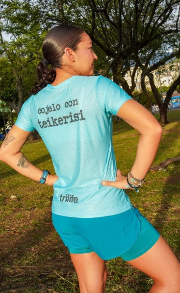 Camiseta Mujer/Cojelo con teikerisi