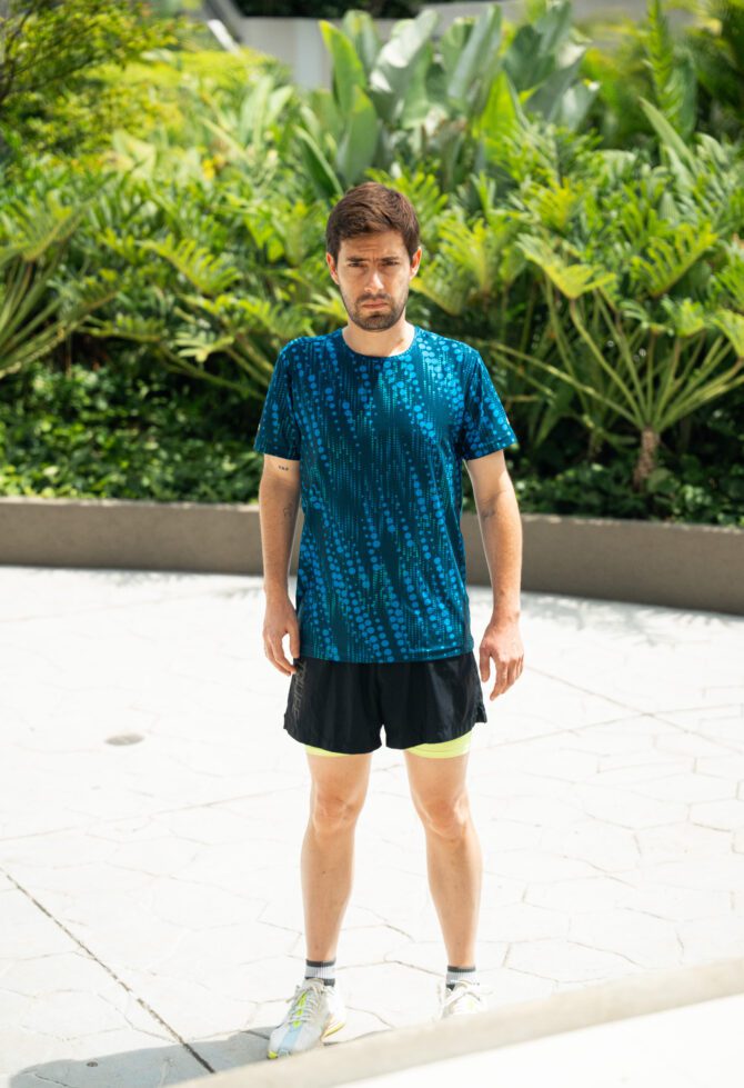 Camiseta Hombre Think Fast Run Faster